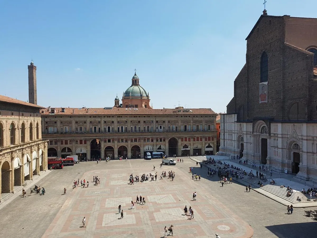 Your Comfort Home - Bologna Italy